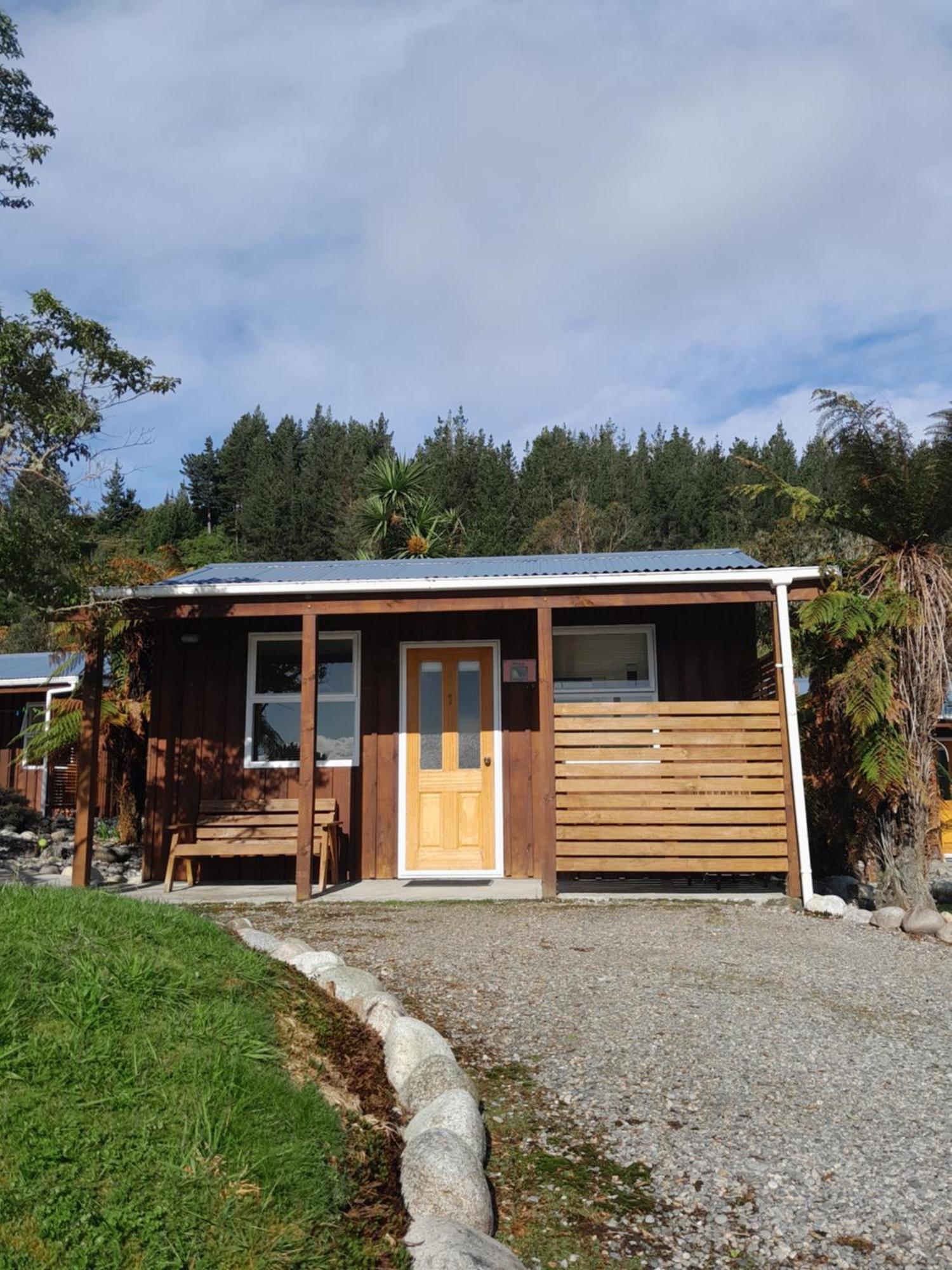 Sunset Accommodation Westport Kültér fotó